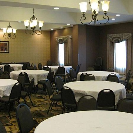Red Roof Inn & Suites 朗维尤 餐厅 照片